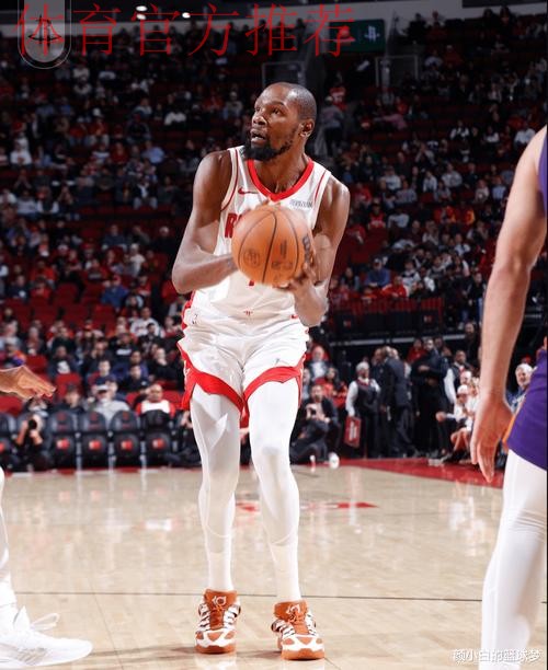 杜兰特28+4+8一战造两大纪录,申京缺阵阿门砍31分,火箭大胜太阳 杜兰特28+4+8一战造两大纪录,申京缺阵阿门砍31分,火箭大胜太阳